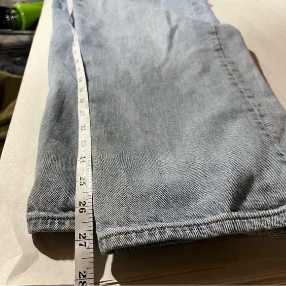 American Eagle Outfitters Light Blue Baggy Jeans - Picture 10 of 10